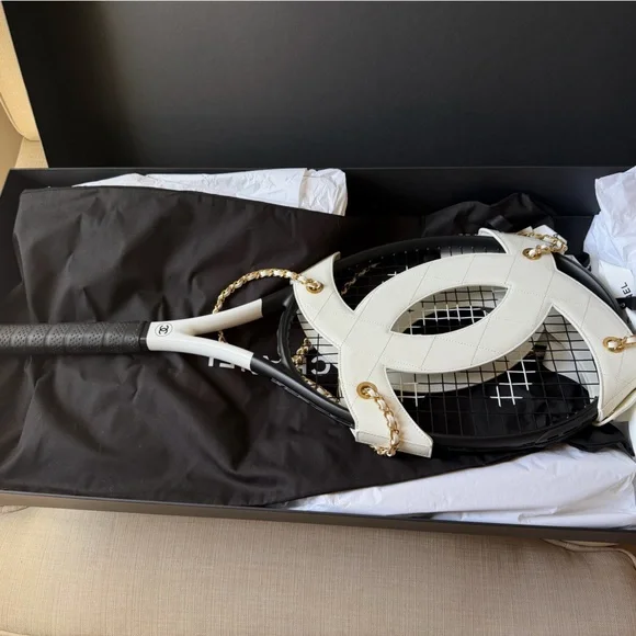 Chanel Tennis Racket with Leather Backpack Case with Gold Chain, CC Logo 23C NEW - Picture 3 of 5